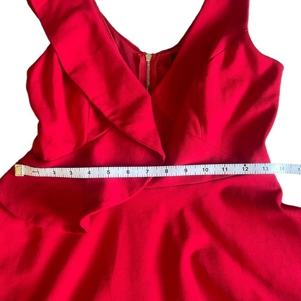 Euc Lulus formal/dressy sleeveless top, red, size medium. - Picture 9 of 12